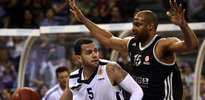 Anadolu Efes uzatmalarda güldü