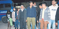 Ot ve yaprak yiyip hayatta kaldılar