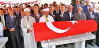 Kozakçıoğlu defnedildi