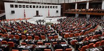 İnternet düzenlemesine ilişkin maddeler kabul edildi