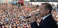 Başbakan'dan İhsanoğlu'na eleştiri