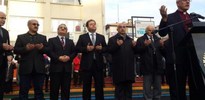 CHP''li başkandan papaz eşliğinde dua