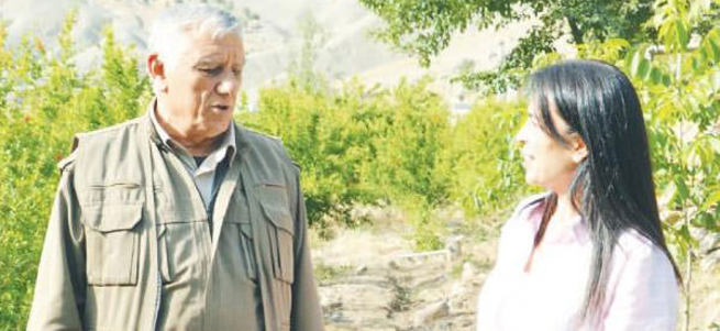 Cumhuriyet baltayı taşa vurdu