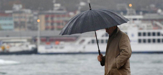 İstanbul'da gök gürültülü yağmur başladı