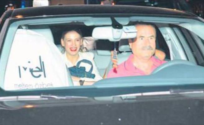 Serenay Sarıkaya yeni aşkı ile yakalandı