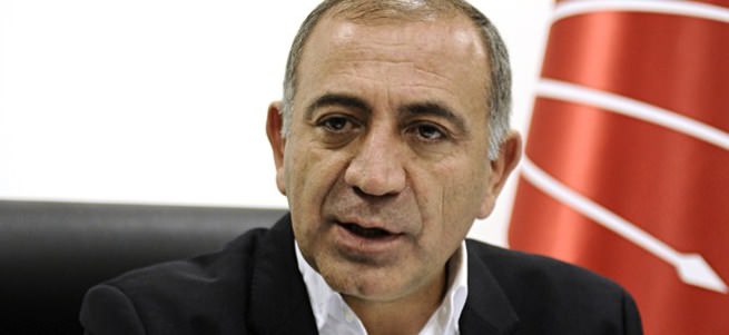 Gürsel Tekin'den MHP ve HDP'li vekillere hakaret