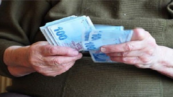 Emekliye 2 yıllık zam