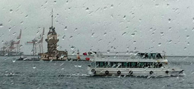 Meteoroloji'den İstanbul için kuvvetli yağış uyarısı