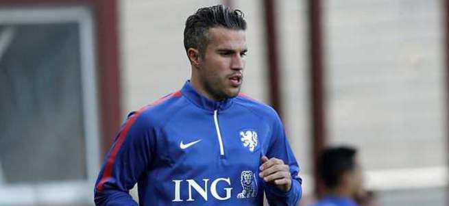 Van Persie ile görüşmeler başladı