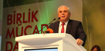 Kıbrıs'ta Başbakan istifa etti