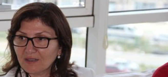 HDP'li vekil şemsiyeyi silah yaptı