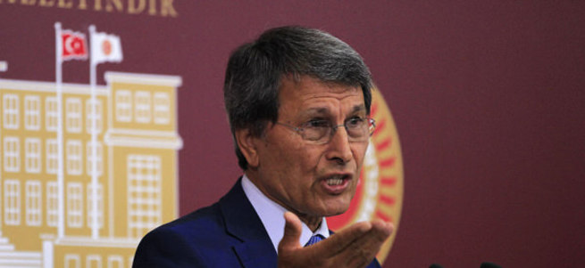 'Dinsiz bir partinin adayını seçtini diyeceklerdi'