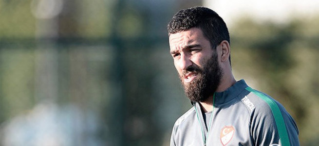 Barcelona başkan adayından Arda Turan'a veto