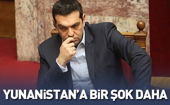 Yunanistan'a bir şok daha