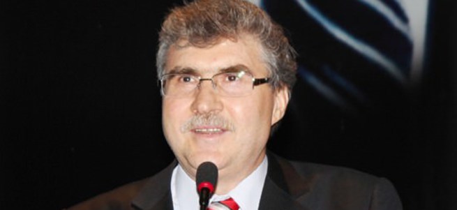 'Biz çevrecilerden daha çok hassasız'