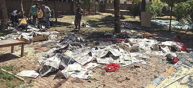 Kadın kılığında geldi, bilyalı bomba patlattı