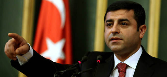Selahattin Demirtaş yine tehdit etti