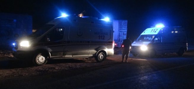 Freni patlayan minibüs devrildi: 12 yaralı