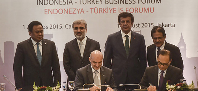 Nihat Zeybekci: Türkiye ekonomisi erken seçimi kaldırabilecek güçte