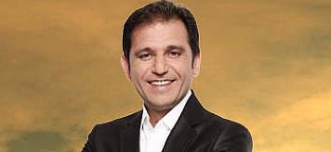Fatih Portakal yeni imajını belirlemeye çalışıyor