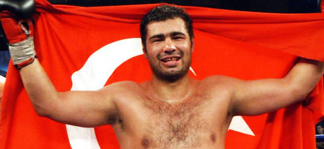 Sinan Şamil Sam yoğun bakımda