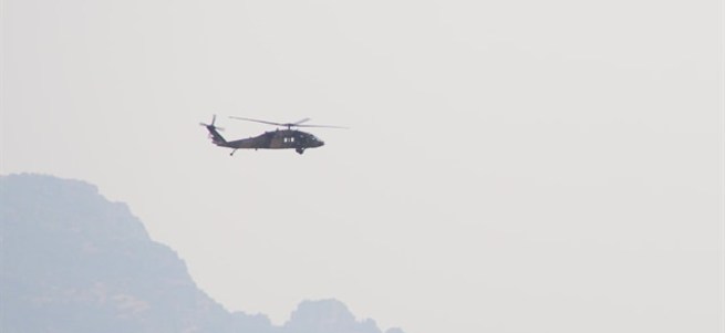 Askeri helikoptere saldırı: 1 şehit