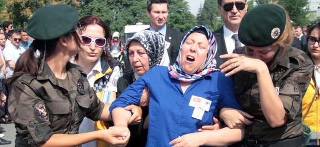 Şehit olan özel harekat polisi Polat Aydın'a veda