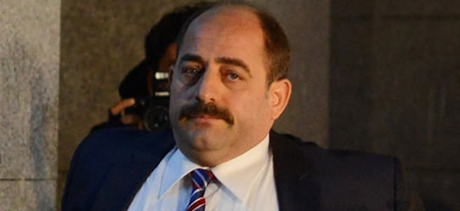 Dağ evinde saklanıyorlar