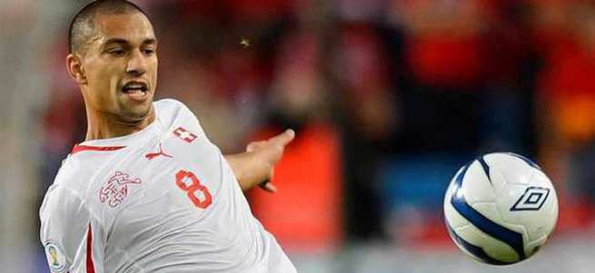 Gökhan İnler Leicester City'de
