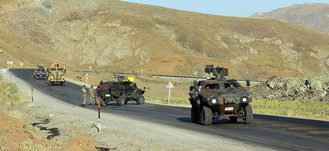 Kars'ta çatışma: Bir astsubay şehit, bir asker yaralı