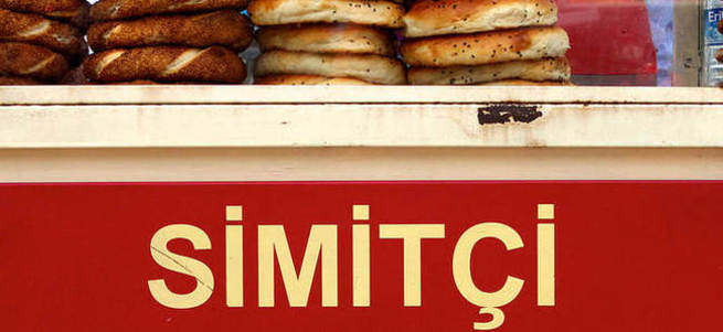 Simitçiyi bıçakladı