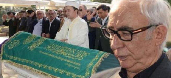 Şener Şen'in acı günü