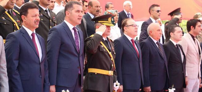 Siirt Valisi'nden törene katılmayan HDP'li başkana tepki