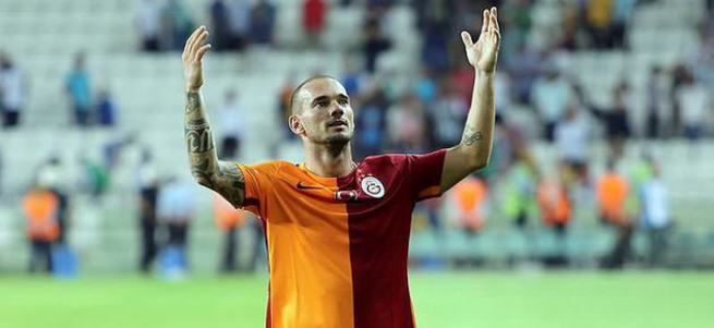 Sneijder'den bir ay şartı