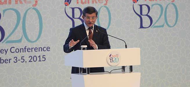 Davutoğlu'ndan dünyaya insanlık dersi