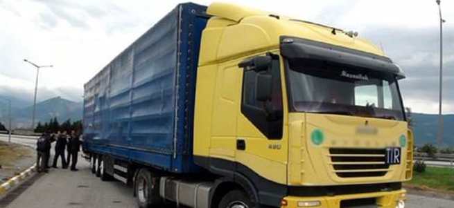Şanlıurfa'da 5.5 ton bomba yüklü TIR ele geçirildi