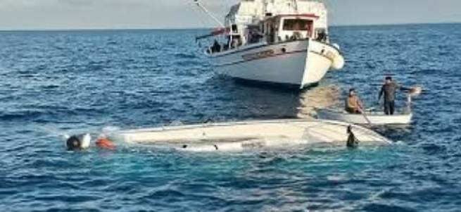 Ege'de tekne faciası: 15 ölü