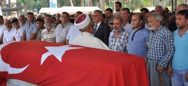 Helallik alınırken oğlunun borçlarına kefil oldu!