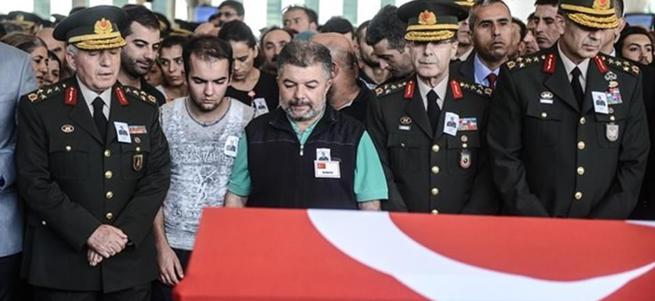 Şehit sayılması için adli tıp raporu beklenecek