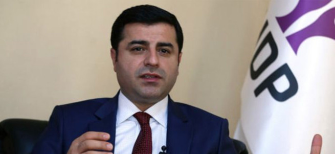 Demirtaş'ı terleten soru