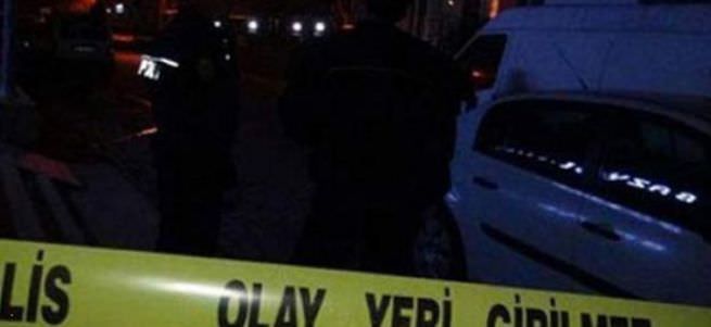 Teröristin polise atacağı bomba elinde patladı