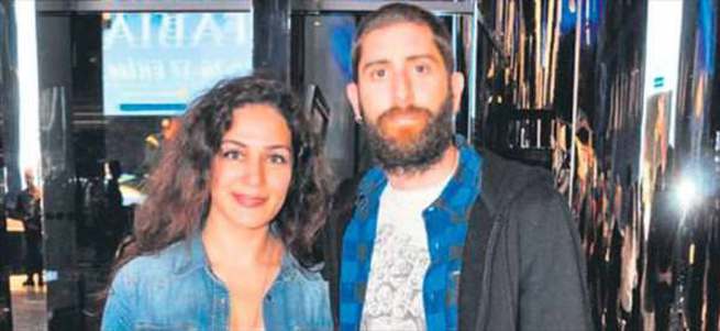 Aşıklardan ilk poz