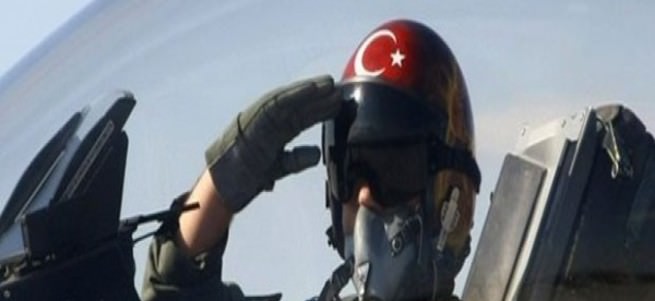 TSK'nın pilotları yüksek maaşı reddediyor