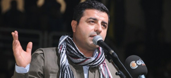 Demirtaş sana efelenmek değil mahcubiyet düşer