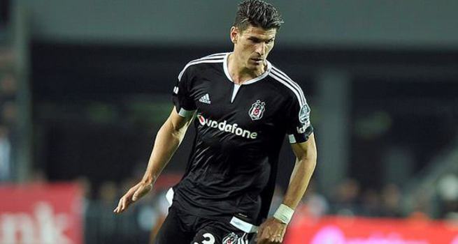 Gomez! Bu bana yetmez