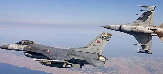 Türkiye PYD'yi Fırat'ta vurdu