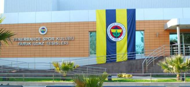 Fenerbahçe tesislerini bastılar! 4 gözaltı