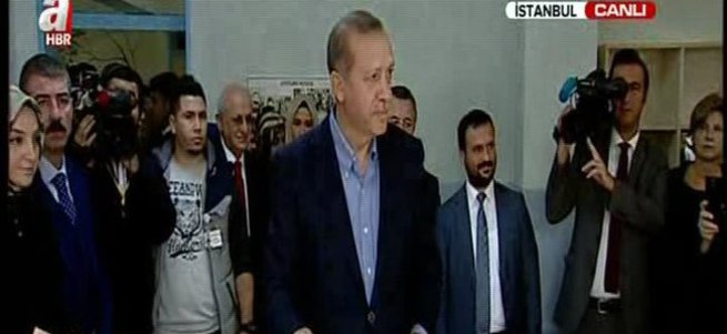Cumhurbaşkanı Erdoğan oyunu kullandı