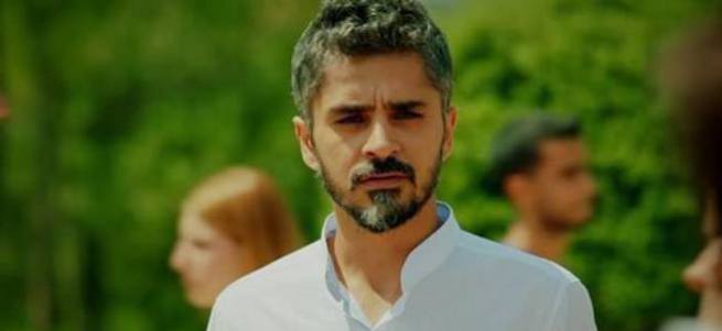 ''Zaten kız arkadaşım makyajsız''