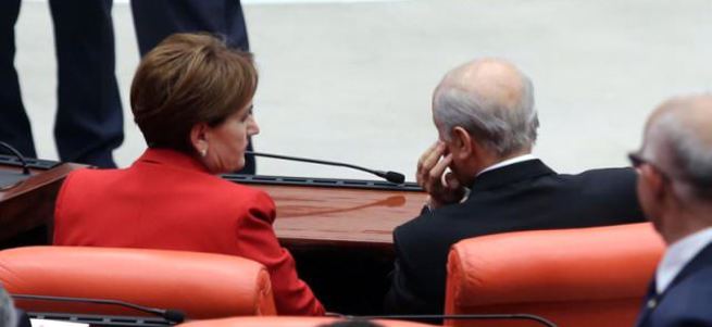 Bahçeli karşıtları Meral Akşener'i istiyor